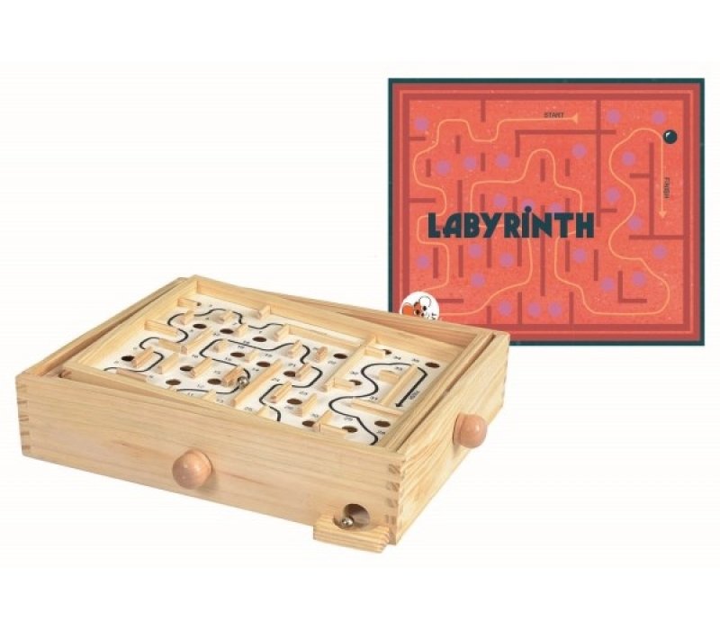 Wooden labyrinth