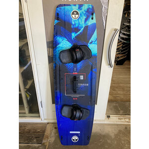 North Tweedehands 2025 North Trace TT Board 155x46cm Flex TT Bindings L/XL