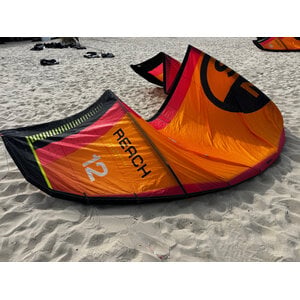 North Tweedehands 2026 North Reach 12m Kite Orange