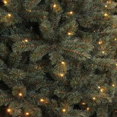 Forest Frosted Pine Newgrowth LED - Blau - Triumph Tree künstlicher Weihnachtsbaum