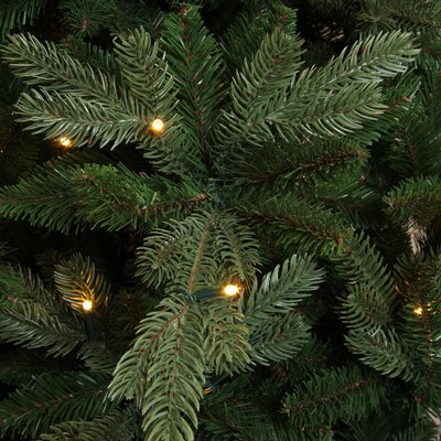 Emerald Pine LED Half Wall - Groen - Triumph Tree kunstkerstboom