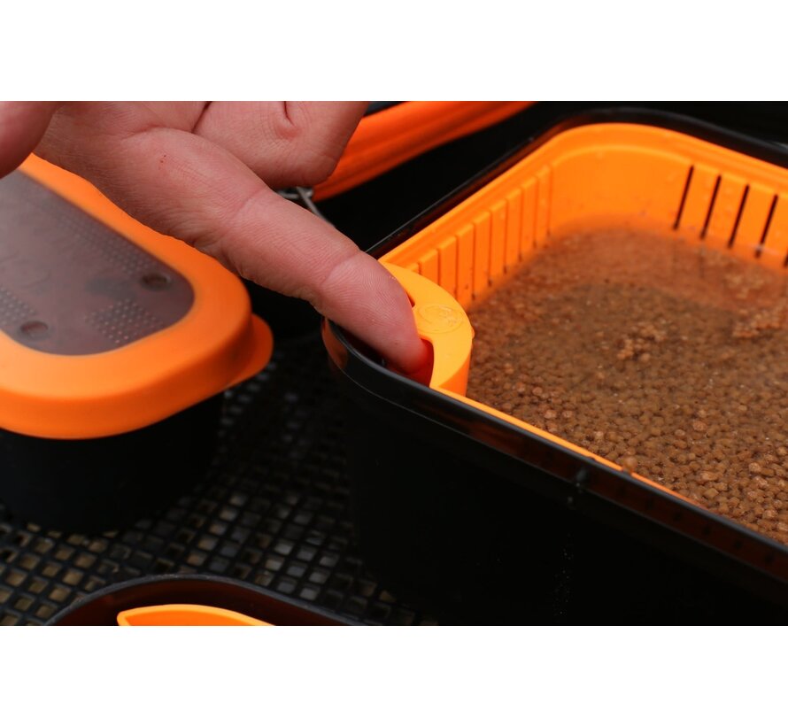3 Pint Bait Strainer