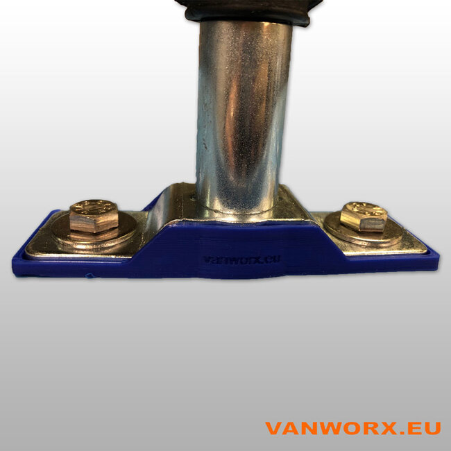 Base plate for plug-in flashing light