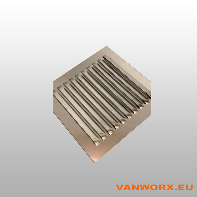 Plaque à Ouïes pour Ventilation Externe 230x230 mm