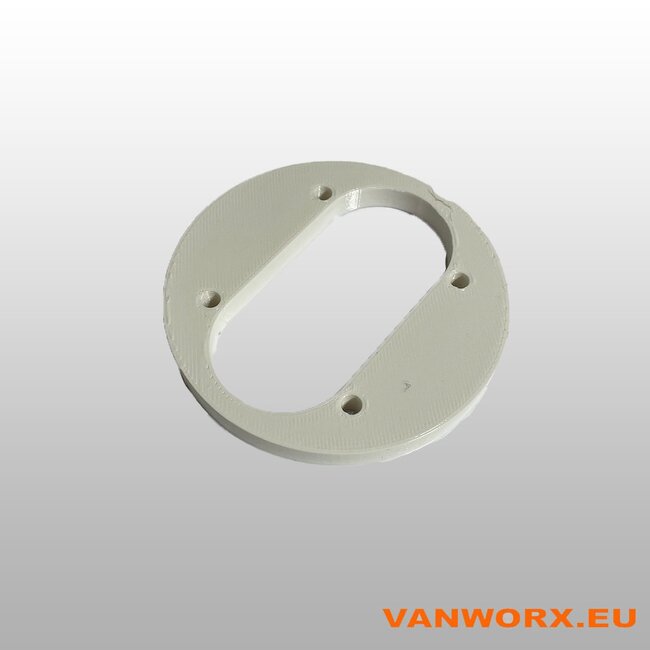 Adaptador de altura Flettner Slimline de 10 mm para la parte trasera del techo de MAN TGE