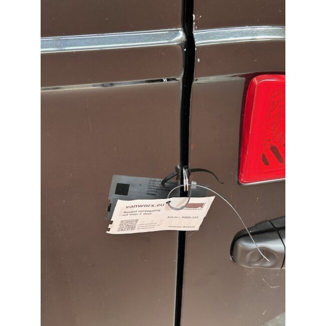 Soporte universal para sellar la carga en su área de carga.