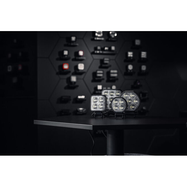 Work lamp Apex WR-1829R - Efficient light distribution for optimal work lighting