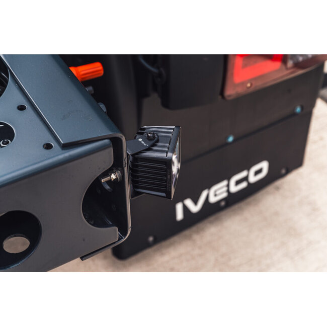 Arbeitsleuchte Onix TRSW12273FB  - Effiziente Lichtverteilung für optimale Arbeitsbeleuchtung