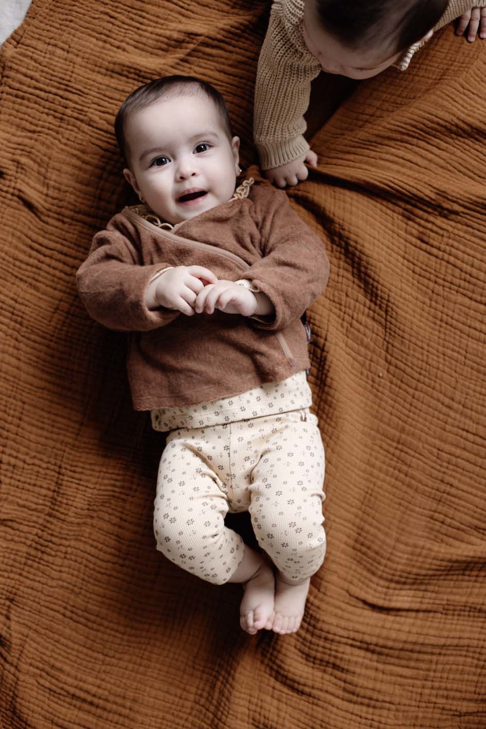LEVV Levv newborn baby meisjes legging Coco aop Sand Warm Flower