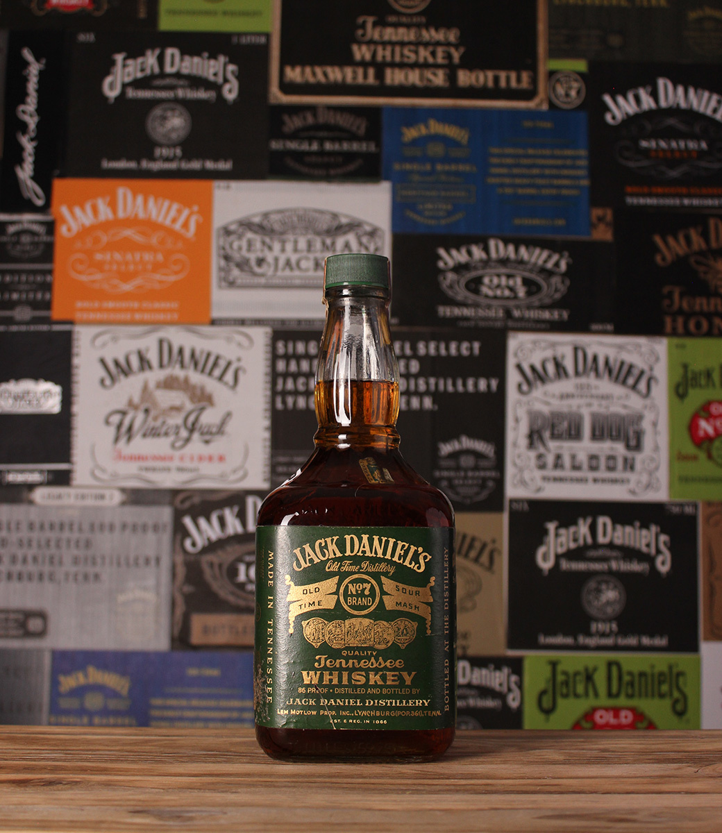 JACK DANIEL'S - Specials - Green label - 1750ml Transition - '81 - Stubby