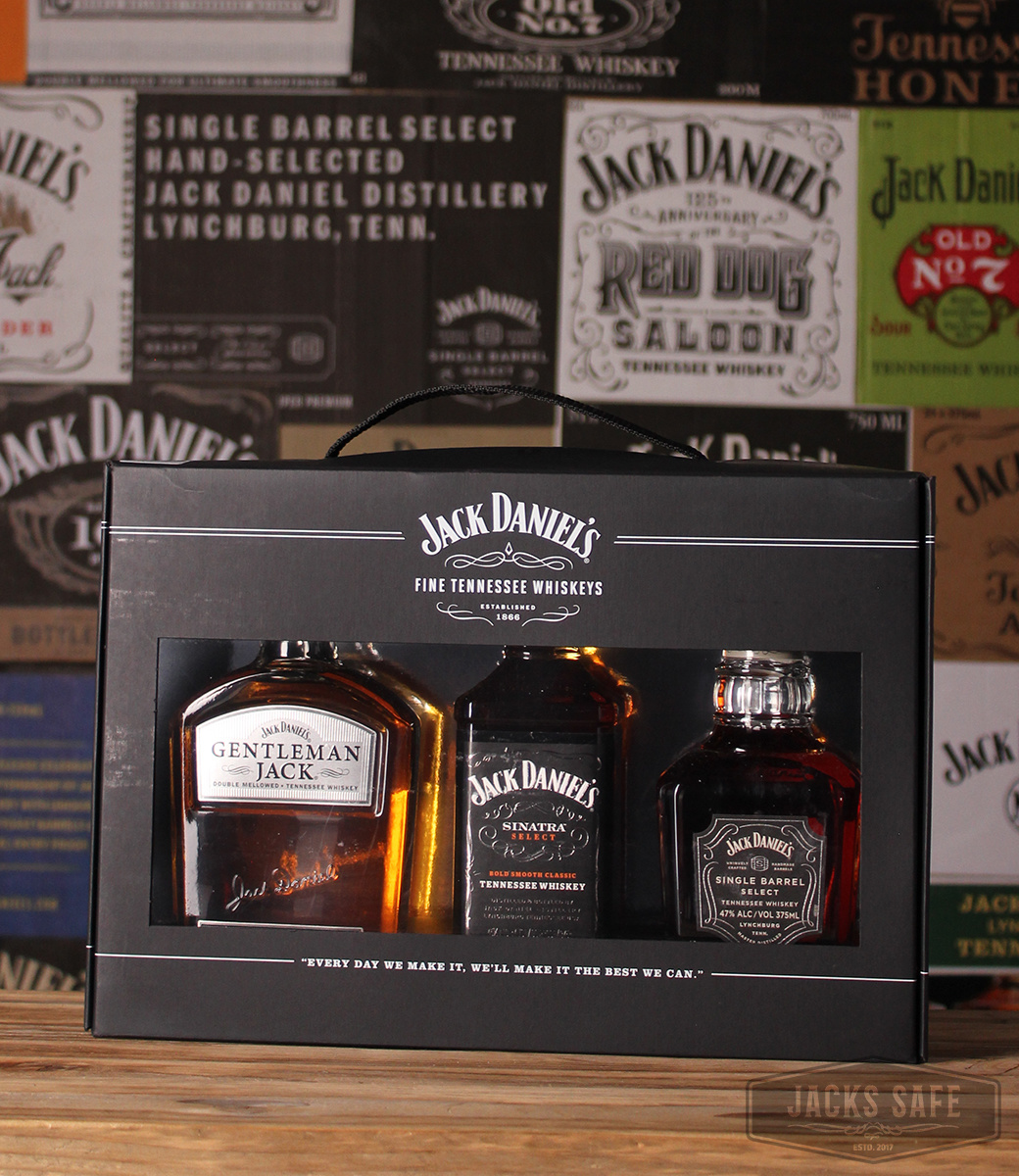 Jack Daniels Stainless Steel 6 ounce Flask Gift Set with 2 Shot Glasses and  Funnel (Gifts) - BillyTheTree Jewelry