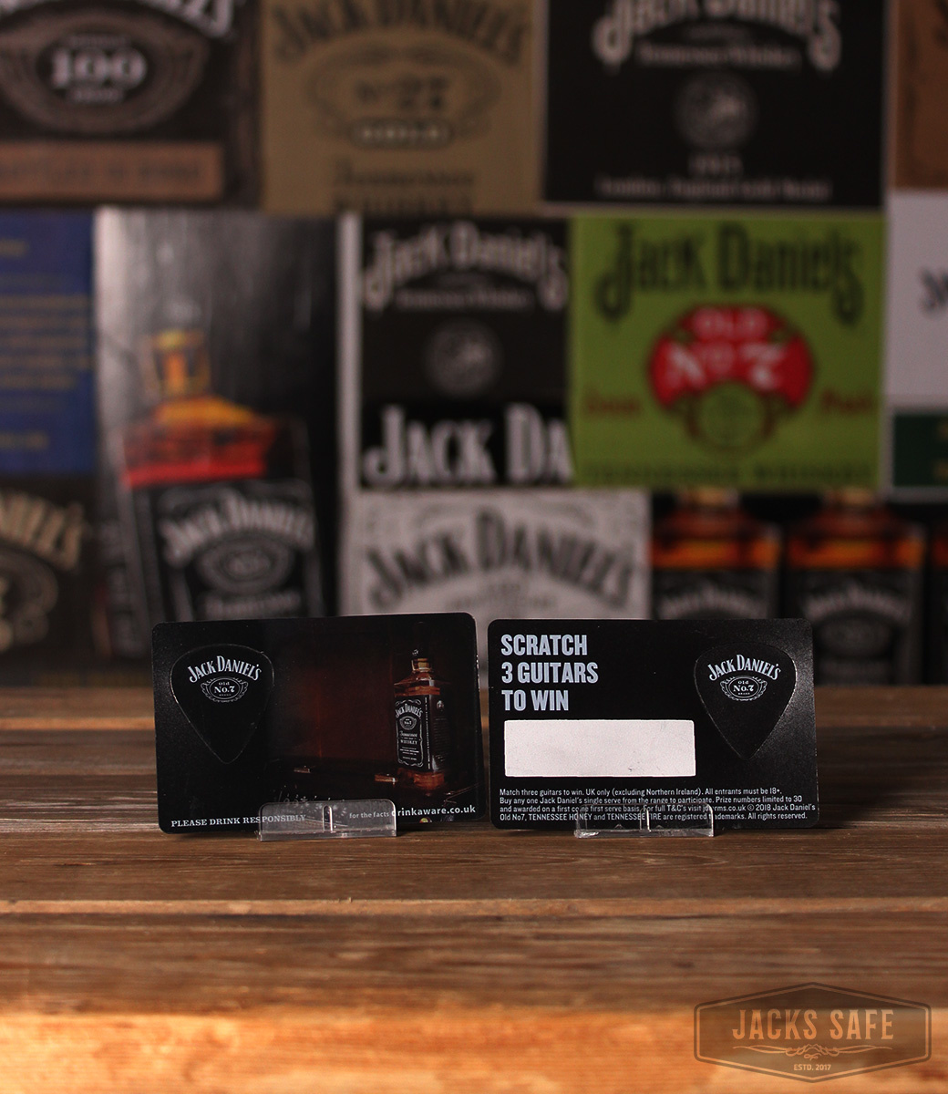 JACK DANIEL'S - Credit card with a removable plector