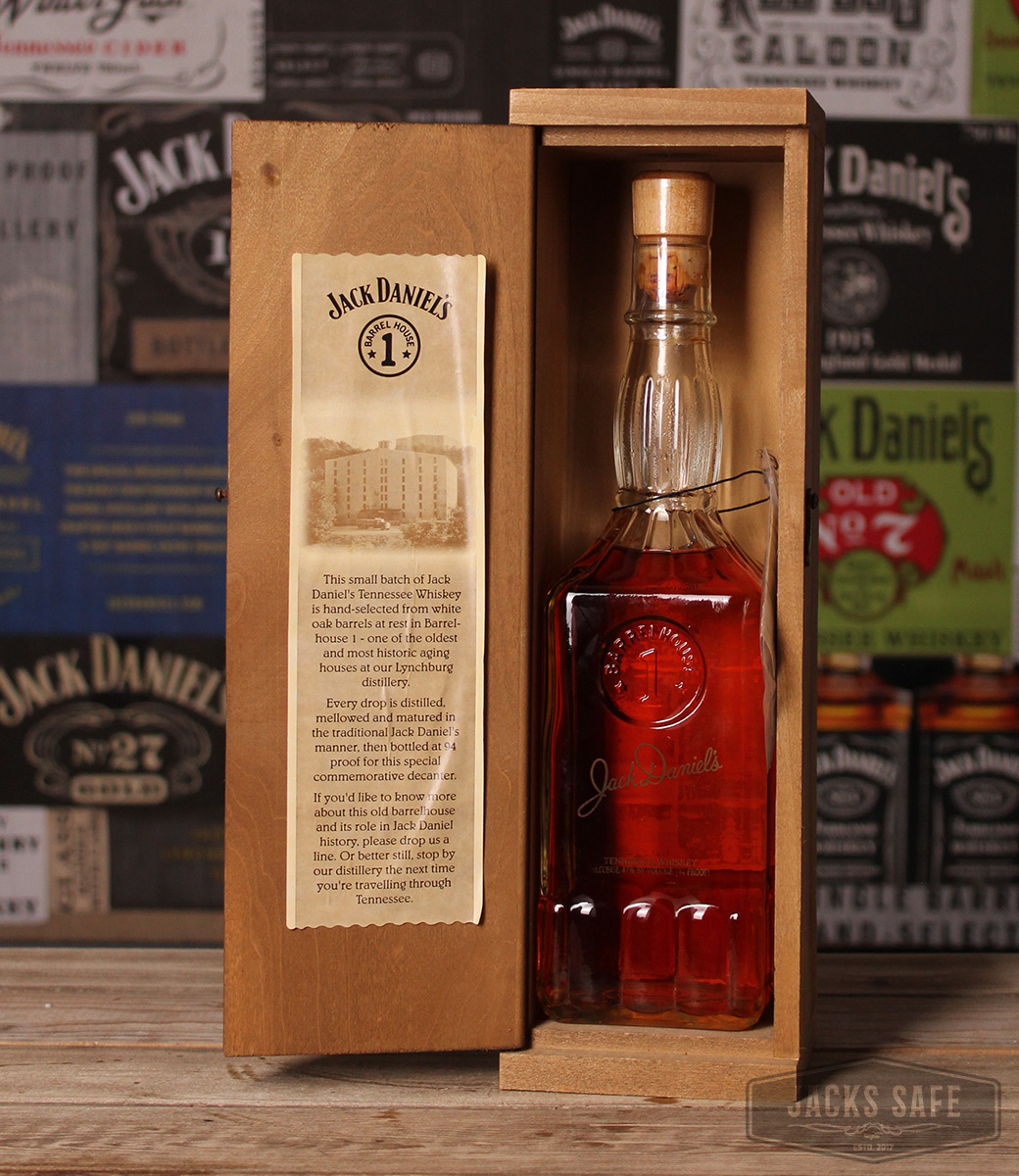 JACK DANIEL'S - Specials - Barrelhouse 1 - Jack's Safe