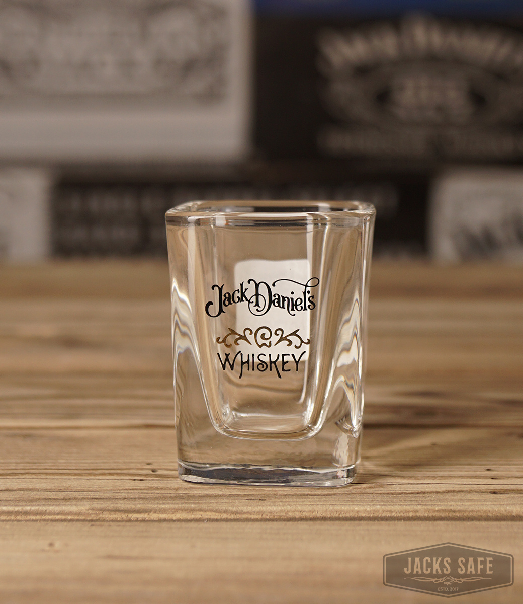 JACK DANIEL'S - Shot Glass - Belle of Lincoln Font - Black & Gold Print - Square - 70/80's