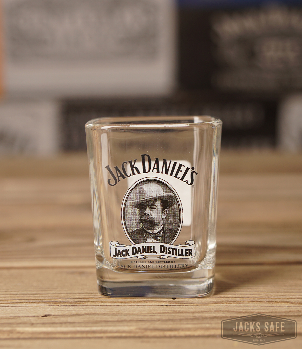 JACK DANIEL'S - Shot Glass - Jack's Portrait - Square - Round