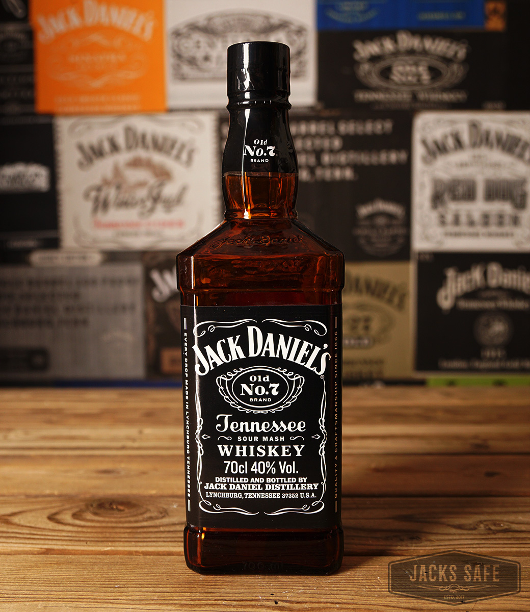 JACK DANIEL'S Display Bottles Black Label Evo 700ml EU NR