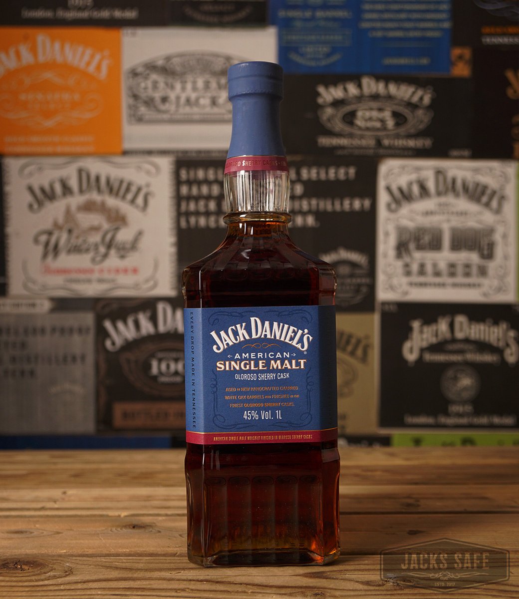 Jack Daniels Old No. 7 Whiskey 1L - Oak and Barrel