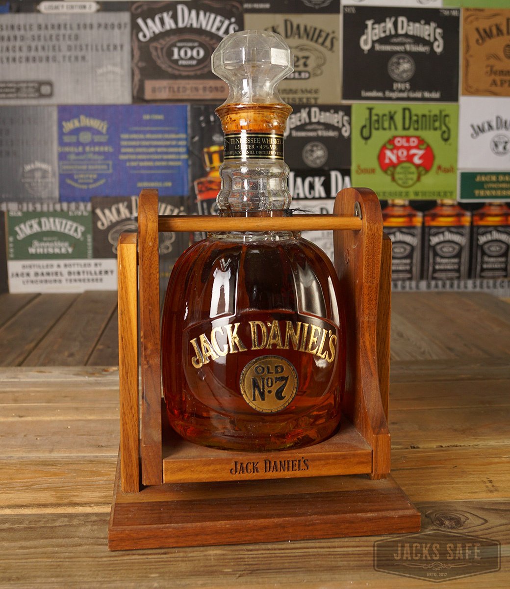 JACK DANIEL'S  - MAXWELL HOUSE BOTTLE - 43% - 1500ml - RARE JAPANESE VERSION IN WOOD CRADLE