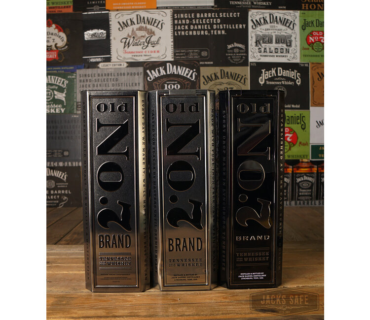JACK DANIEL'S - OLD NR 7 - TIN - 1750ML - SEVERAL GENERATIONS