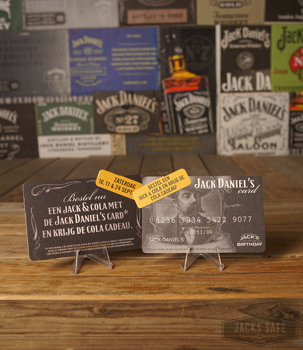 Jack Daniels – Set Di 4 Bicchieri Con Disegni Musicali: Batteria, Chitarra, Basso E Cantante
