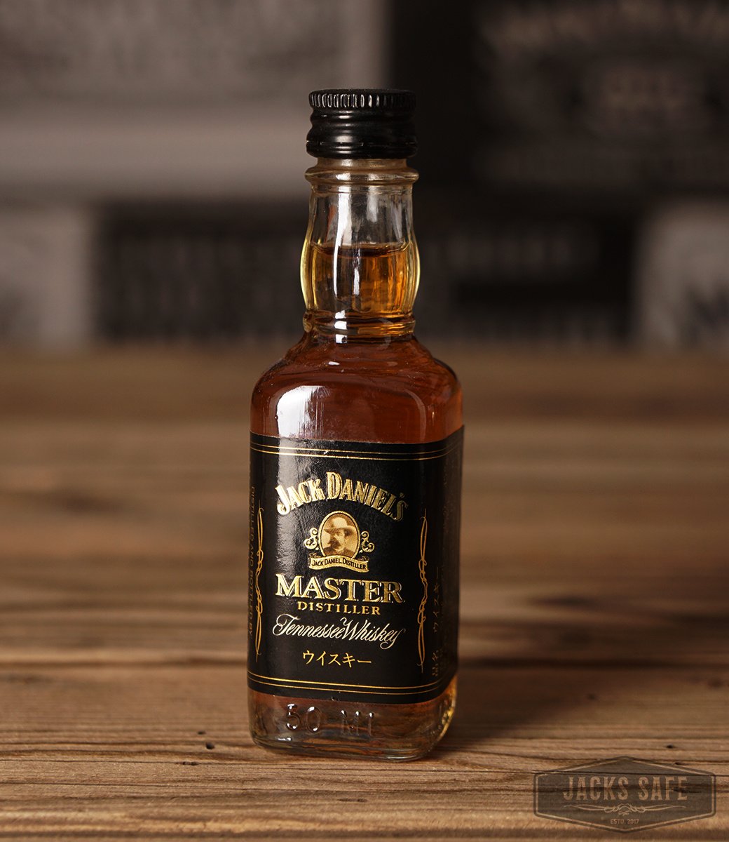 JACK DANIEL'S - Asian Master Distiller - 2002 - 50ml - Japan JACK DANIEL'S - Asian Master Distiller - 2002 - 50ml - Japan