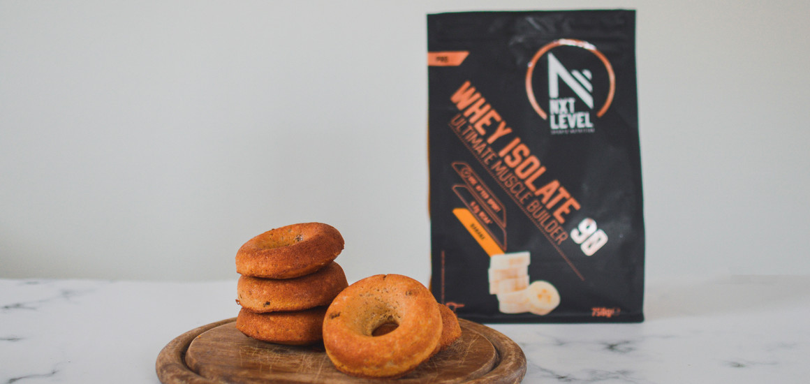 Eiwitrijke bananen donut uit de oven