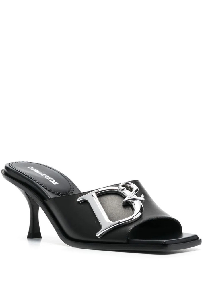 DSQUARED2 Dsquared2 sandal with silver D2 logo Black