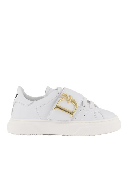 DSQUARED2 Dsquared2 statement trainers with gold D2 logo and white sole White