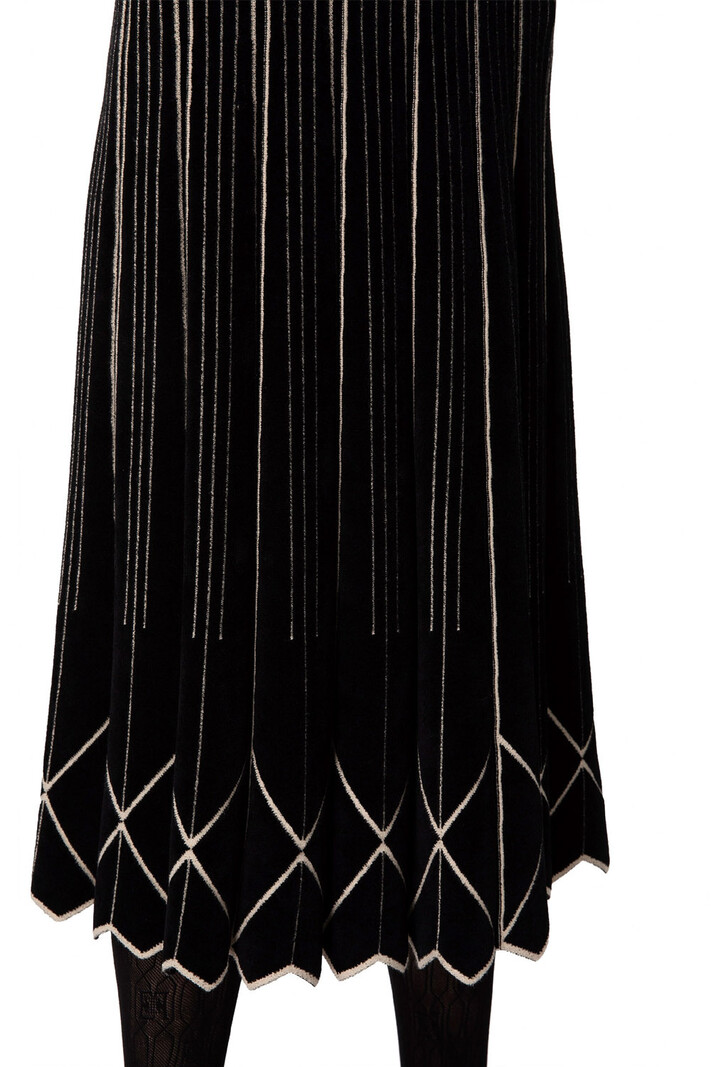 ELISABETTA FRANCHI Elisabetta Franchi long chenille and viscose skirt with geometric print Black