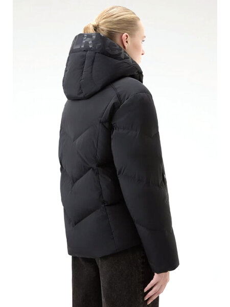 WOOLRICH Woolrich Alsea short down puffer Zwart