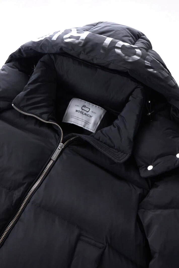 WOOLRICH Woolrich Alsea short down jacket Black