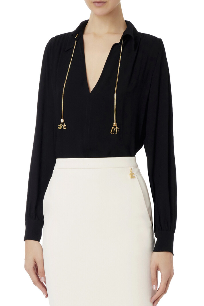 ELISABETTA FRANCHI Elisabetta Franchi blouse met ketting en bedeltjes Zwart