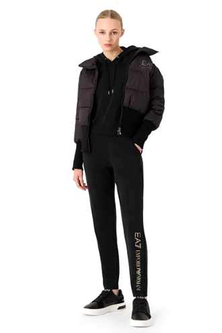 EA7 Emporio Armani EA7 Emporio Armani huispak tracksuit Zwart met hoodie Zwart