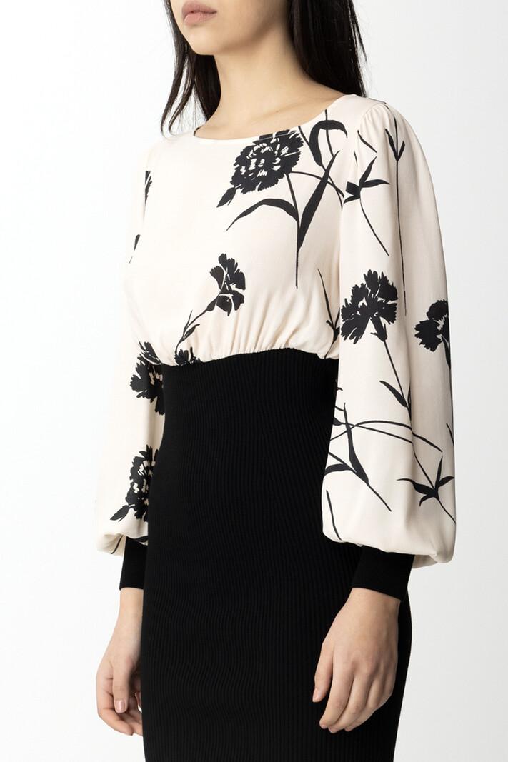 TWINSET Twinset jurk met onderzijde zwart strech en bovenzijde met bloem print Zwart / Wit