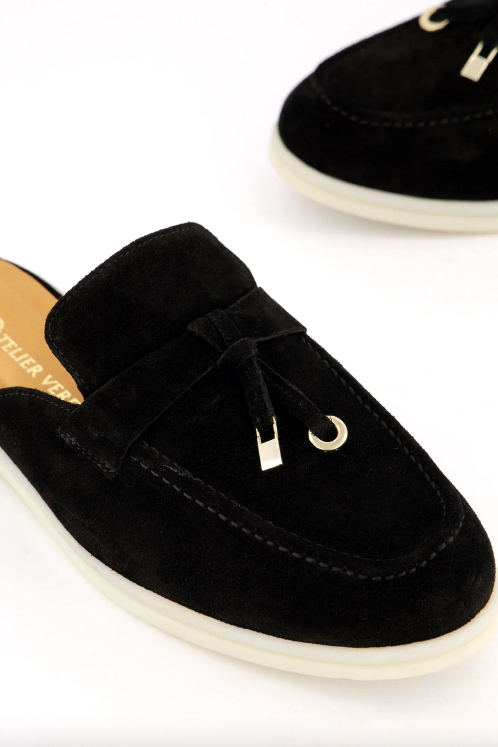 ATELIER VERDI Atelier Verdi Dames Julia loafer Slip on Black / Zwart ( valt een halve maat kleiner uit )