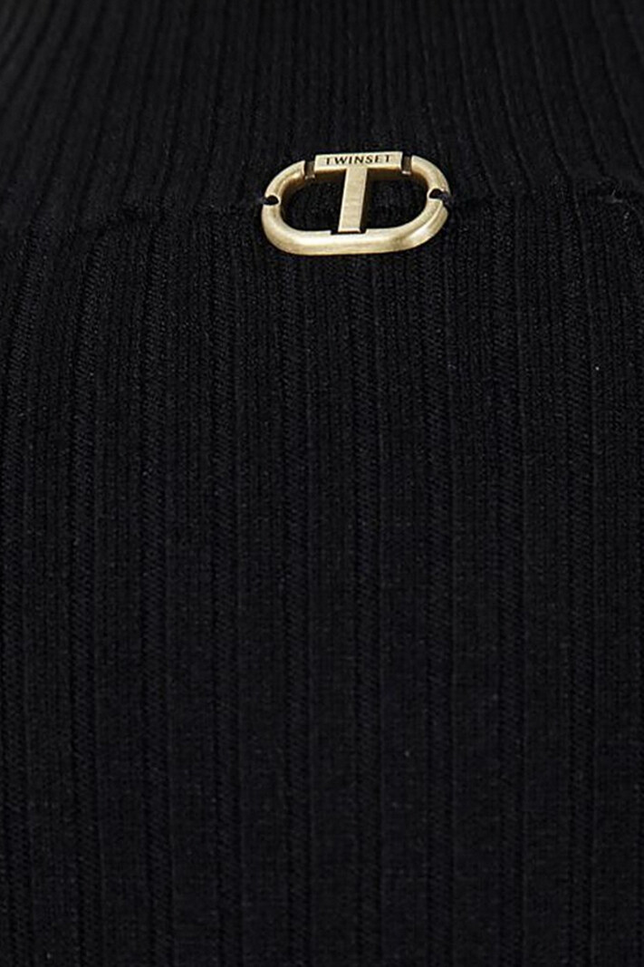 TWINSET ﻿﻿Twinset turtleneck jumper Black with gold logo on back Black