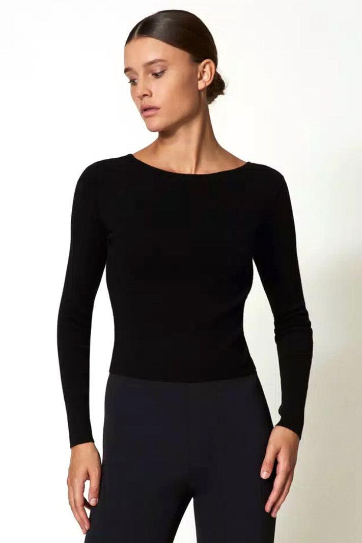TWINSET Twinset knitted top with gold logo and V neckline Black ( can be worn on both sides)