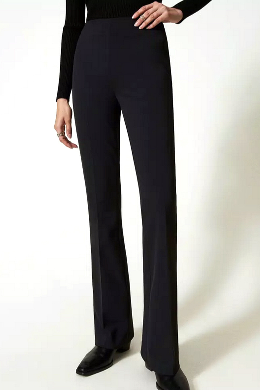 TWINSET Twinset flaired pantalon met logo op achterzijde ZWART