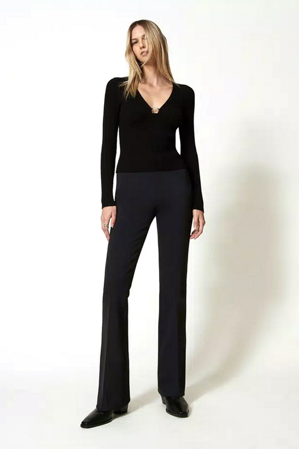 TWINSET Twinset flaired pantalon met logo op achterzijde ZWART
