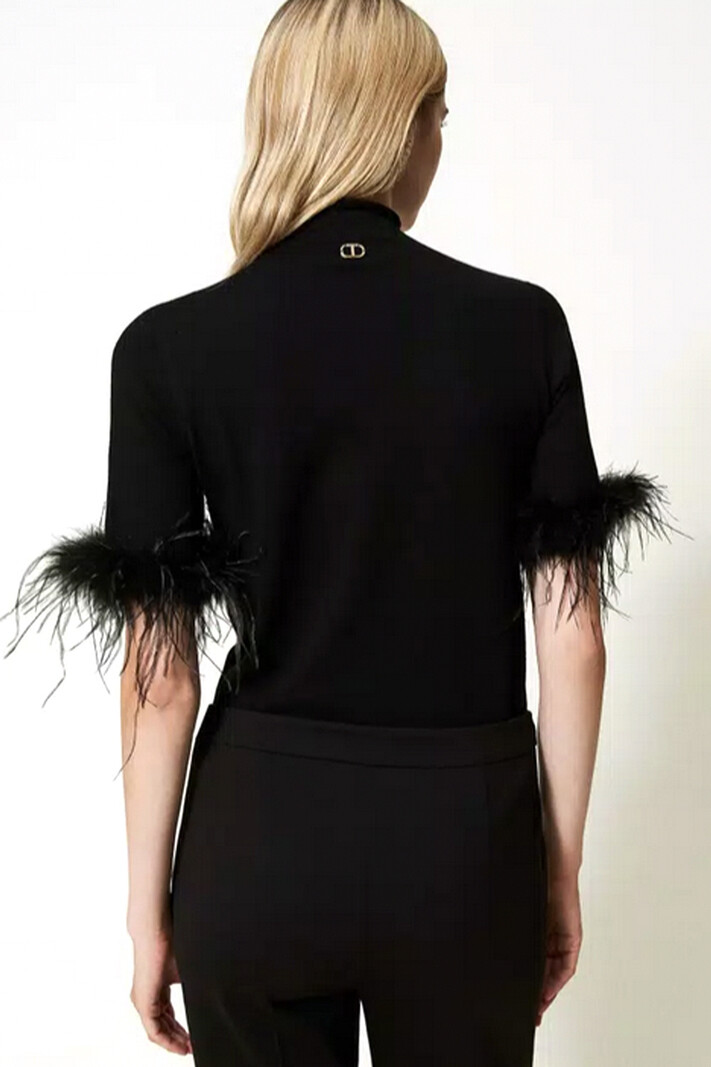 TWINSET Twinset knitted top with feathers BLACK ( feathers can be unbuttoned)