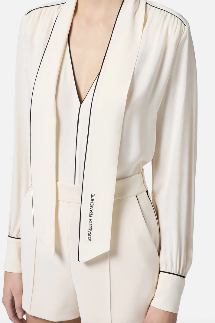 ELISABETTA FRANCHI Elisabetta Franchi blouse met sjaal en geborduurd logo room WIT  ( valt ruim )