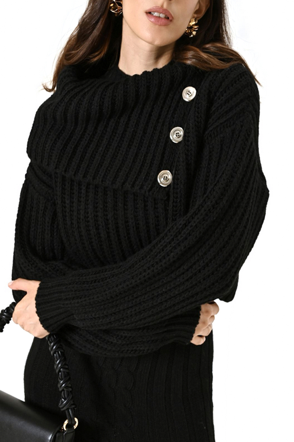 RINASCIMENTO Rinascimento gebreide trui met mooie wijde kraag en knopen ZWART