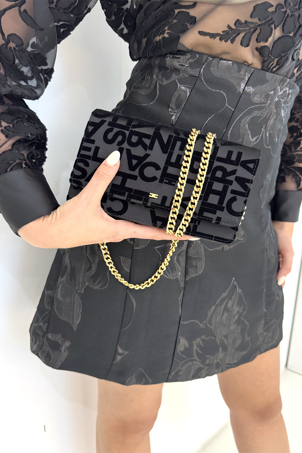 RINASCIMENTO Rinascimento rok met bloemenprint ZWART ( valt een maat kleiner )