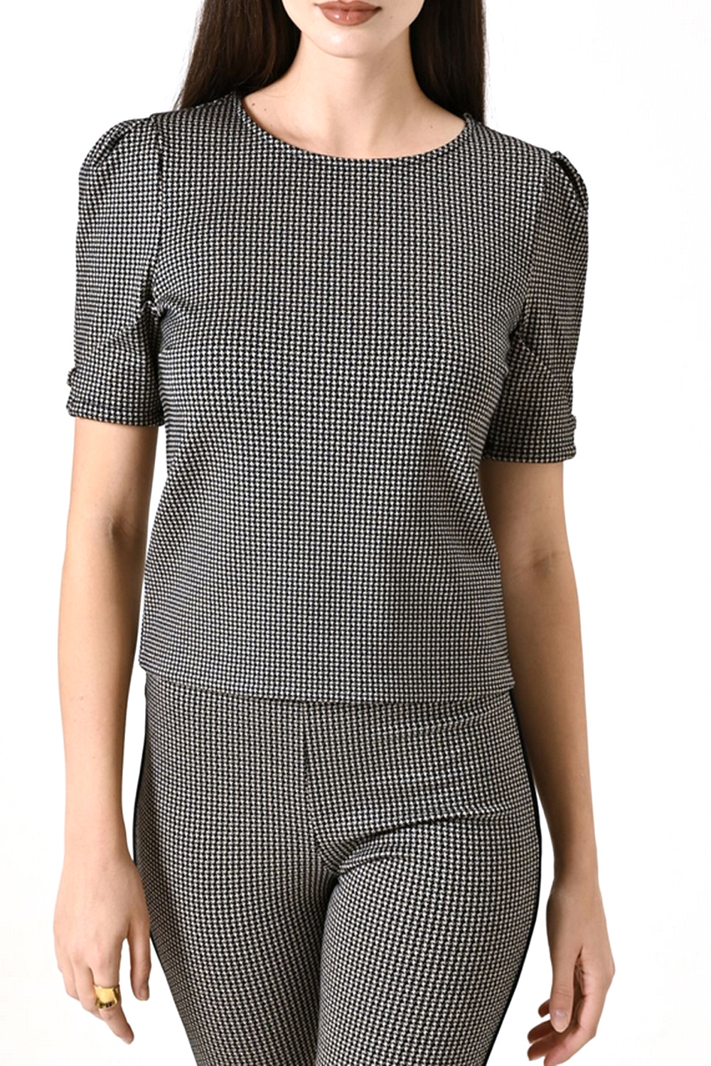 RINASCIMENTO Rinascimento top with small puff sleeves and gold logo houndstooth pattern BLACK