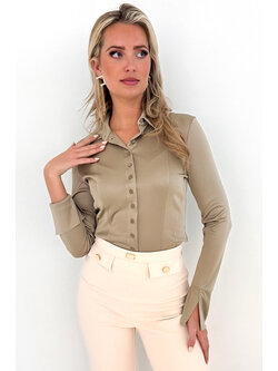 PATRIZIA PEPE Patrizia Pepe blouse glanzend met zilver logo achterkant licht GROEN / BEIGE