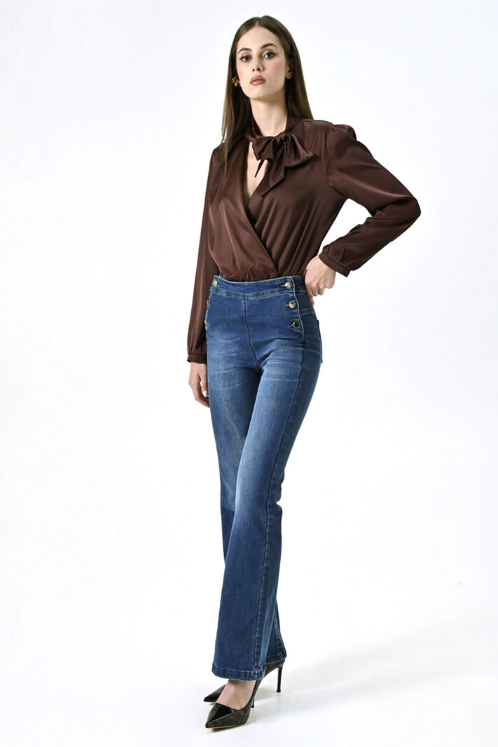 RINASCIMENTO Rinascimento flaired jeans strech met gouden knopen BLAUW