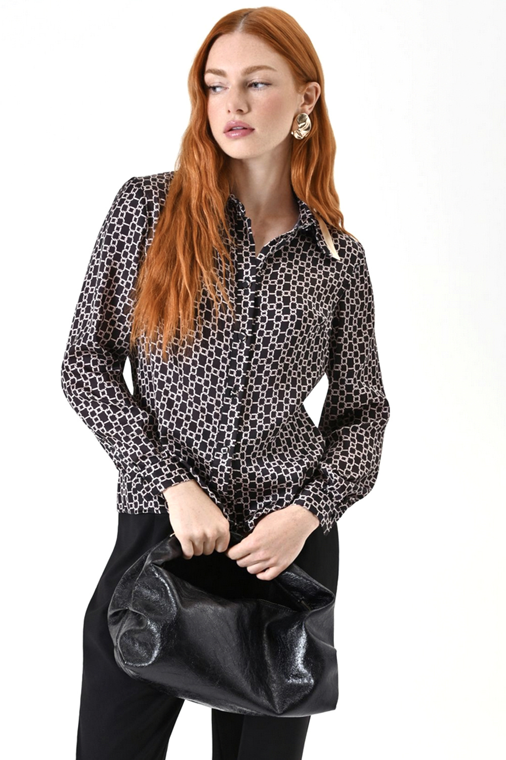 RINASCIMENTO Rinascimento satin-look blouse with chain print in beige / BLACK