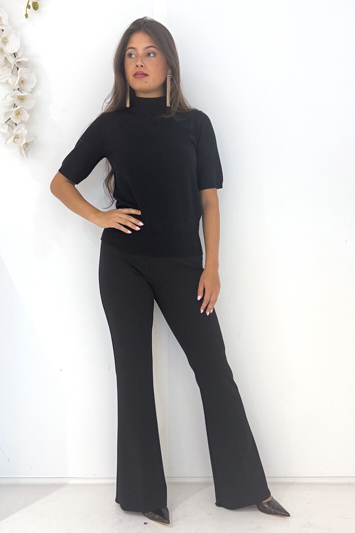 RINASCIMENTO Rinascimento flaired pantalon in stretch stof ZWART
