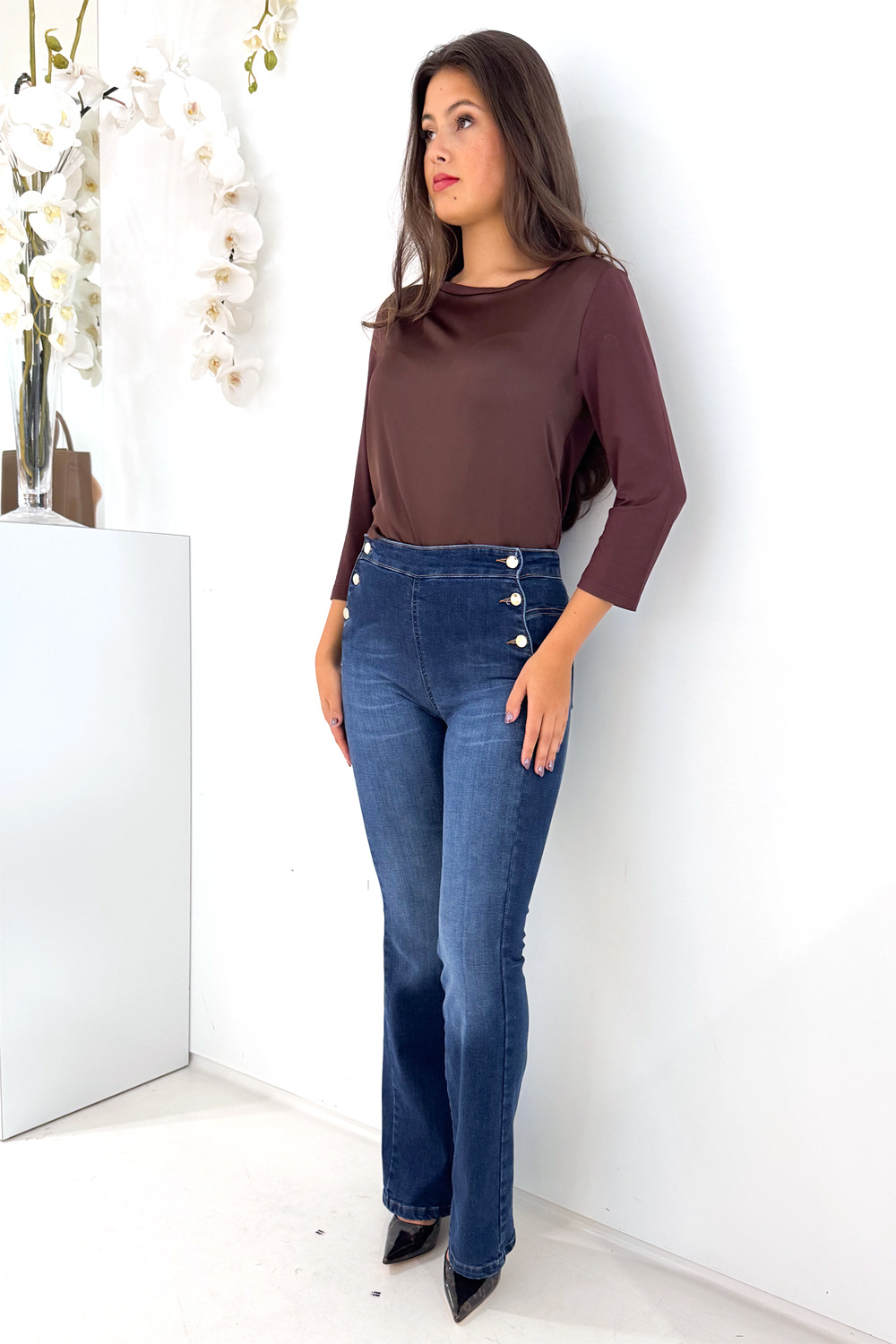 RINASCIMENTO Rinascimento top halflange mouw stretch kwaliteit chocoladebruin / BRUIN