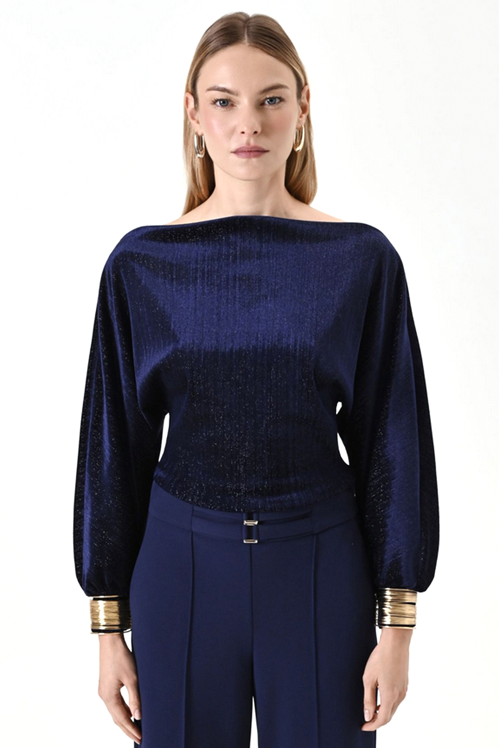 RINASCIMENTO Rinascimento top in fluwelen stof met gouden details bij mouw DONKER BLAUW